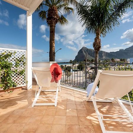 Hotel Ristorante Mediterraneo Faro サン・ヴィート・ロ・カーポ エクステリア 写真