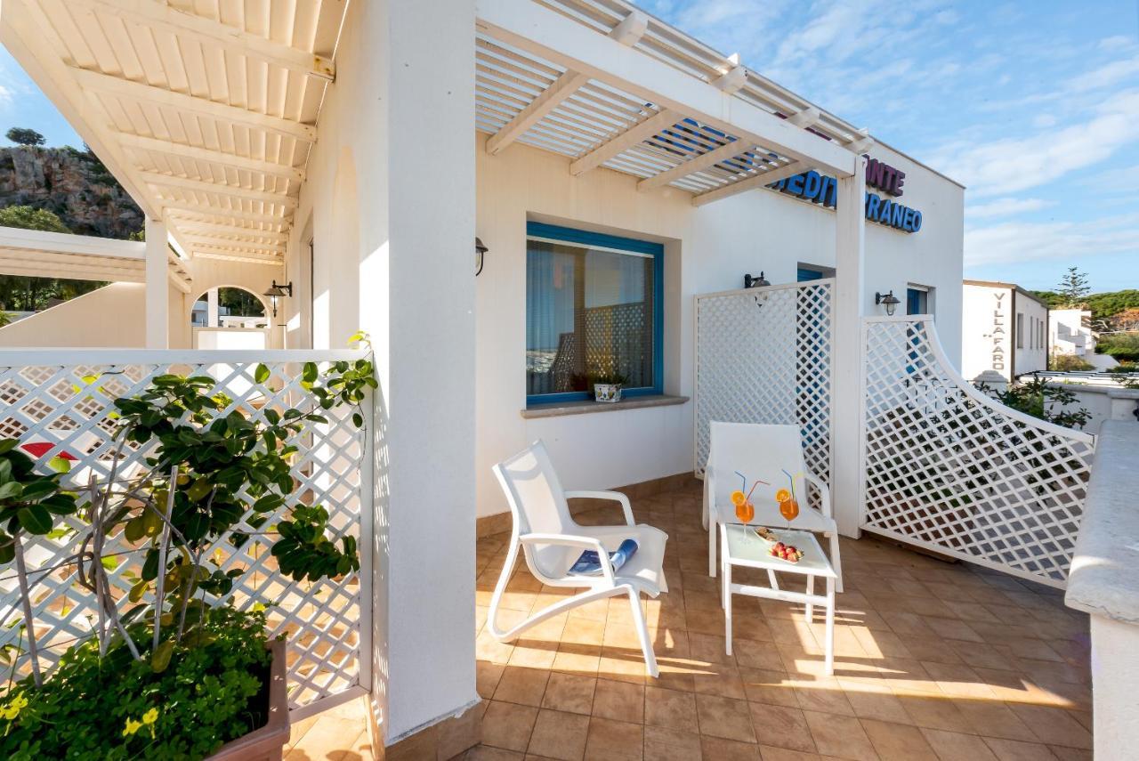 Hotel Ristorante Mediterraneo Faro サン・ヴィート・ロ・カーポ エクステリア 写真