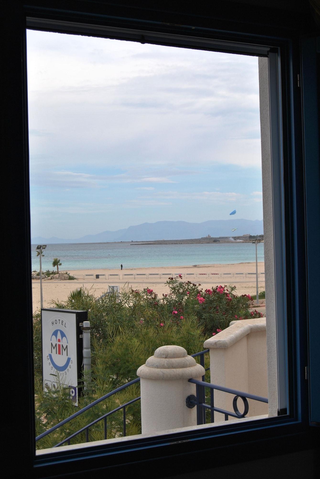 Hotel Ristorante Mediterraneo Faro サン・ヴィート・ロ・カーポ エクステリア 写真